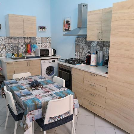 Short Lets Vacanze "Massimo" Trappeto  Ngoại thất bức ảnh