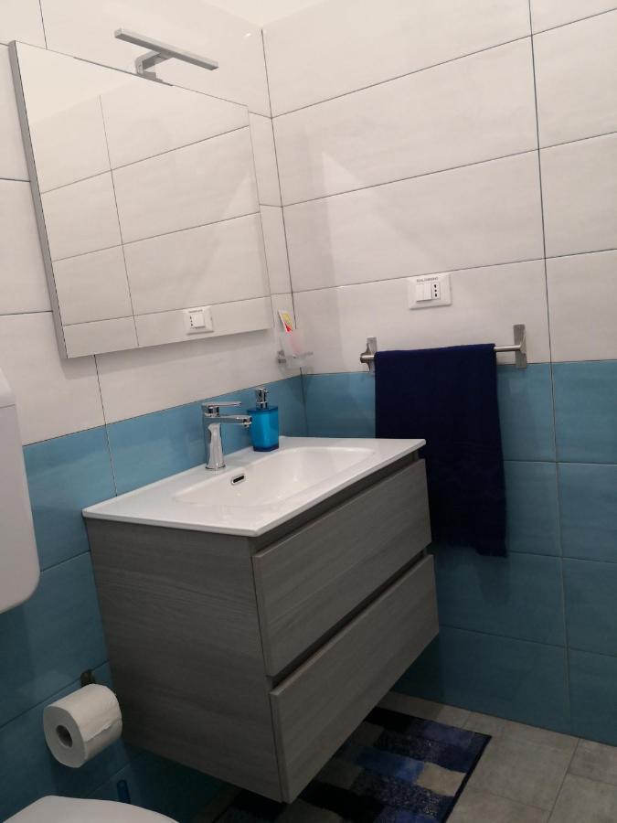 Short Lets Vacanze "Massimo" Trappeto  Ngoại thất bức ảnh